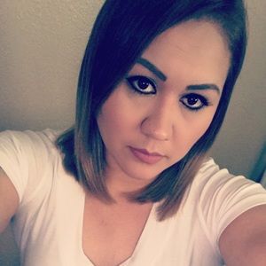 Meet your Posher, Cinthia